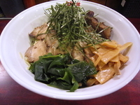 「チャーシュー油そば(特盛)+チータンタン」@笑麺亭 環七馬込店の写真