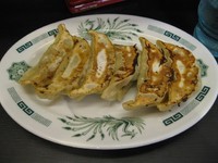 「餃子セット700円(汁無しラーメンとのセット)」@日高屋 上野広小路店の写真