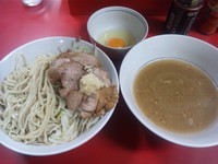 「小つけ麺 ￥750＋生卵 ￥50」@ラーメン二郎 西台駅前店の写真