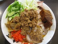 「冷し肉坦々麺 1100円 (大盛無料)」@手打ち麺処 暁天の写真