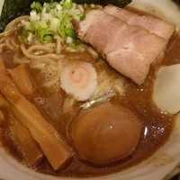 「濃厚中華そば（煮玉子トッピング）」@ブロンソンの写真