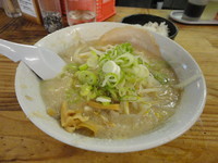 「しょうゆらーめん(650円)＋ランチセット(150円)」@こってりらーめん なりたけ 本八幡店の写真