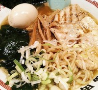 「特製中華そば900円」@松戸中華そば 富田食堂の写真