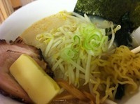 「塩ラーメン 630円＋バター 100円」@ゆうたんラーメン 龍ヶ崎店の写真