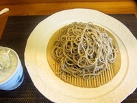「粗挽十割（８８０円）＋豆腐（４５０円）」@自家製粉手打蕎麦 猪口才の写真