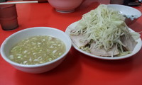 「つけ麺　大盛+豚（野菜多め）」@ラーメン大 我孫子店の写真