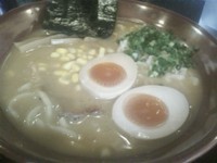 「次世代味噌コーンポタージュらーめん　950円」@らーめんなが田の写真