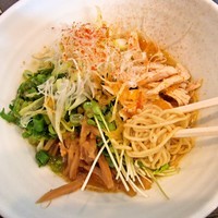 「ピリ辛冷やし鶏そば　680円」@鶏そば 一瑳の写真