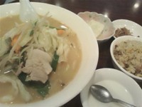 「野菜たっぷり味噌ラーメン（セット）750円」@百宴香の写真