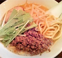 「鶏白湯ラーメン(750円)」@ねじ式の写真