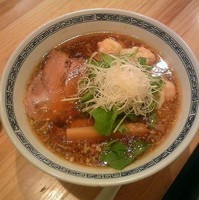 「海老醤油ワンタン麺」@中華そば てんくうの写真