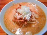 「味噌ラーメン（770円）+大盛（100円）」@らーめん和らくの写真