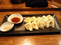 「ぎょうざ(10個)(320円)」@柏拉麺房 やまくじらの写真