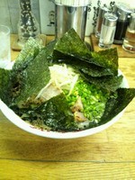 「らーめん(細麺)+のり 800円」@なんつッ亭 弐 品川店の写真