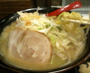 「味噌ラーメン(野菜･ニンニク)790円+半熟玉子(サービス)」@麺処 花田 上野店の写真