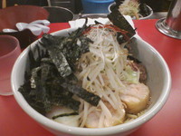 「５２６醤油らーめん」@らーめん こじろう 526の写真