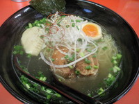 「しおラーメン　ぶた」@ささやん 塩ラーメンの写真