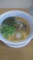 「甲純黄金拉麺（比内地鶏×スッポン）　鼈片手入り」@MENYA 食い味の道有楽の写真