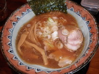 「ラーメン（６５０円）ランチサービス丼（０円）」@麺屋 よっ徳れの写真