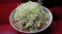 「ラーメン(バリカタ・野菜マシ・ニンニク少)」@ラーメン二郎 湘南藤沢店の写真