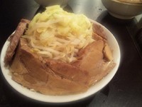 「銀郎ラーメン（特盛）＋豚W」@東京背脂 銀の豚の写真