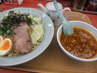 「【限定】ラー油香るピリ辛つけ麺」@ラーメン山岡家 笛吹店の写真