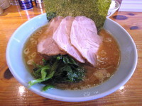 「チャーシューメン（かため）」@横浜ラーメン 武蔵家 大井町店の写真