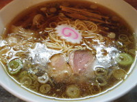 「ワンタン中華麺（小）850円」@飛田給 大勝軒の写真