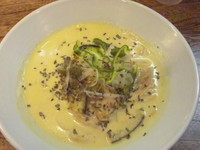 「グリーンカレー麺」@自然派レストラン グレイト（GR8）の写真