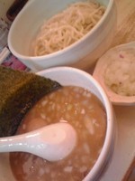 「特製つけ麺（中盛）＋玉ねぎ」@ORAGA NOODLESの写真