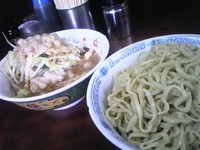 「小つけ麺　ヤサイニンニクアブラカラメ」@ラーメン二郎 めじろ台法政大学前店の写真