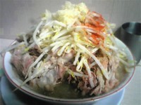 「ドカ盛豚ラーメン　ヤサイニンニクトウガラシ」@ラーメン二郎 高田馬場店の写真