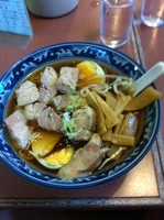 「ぴか一ラーメン（メンマ増し）＋ライス」@ぴかいちラーメンの写真