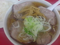 「チャーシューメン　(大盛り　麺硬め)」@一品香 小山の写真
