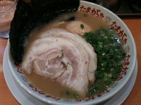 「らぁめん＋味付タマゴ（￥650＋￥100）」@九州大分らぁめん たまがった 西口店の写真