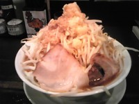 「仙台二郎　大盛り　ニンニク」@日の出らーめん 仙台分店の写真