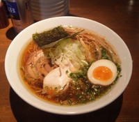 「名古屋コーチン支那そば（醤油）￥６８０」@喜元門 つくば研究学園店の写真