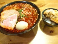 「台湾らぁめん 650円 + 白飯 100円」@喜乃壺の写真