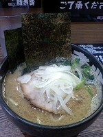 「豚煮背ラーメン」@麺屋 豚煮背の写真
