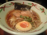 「醤油らーめん+餃子+小生ビール+冷や酒」@らーめん天神下 大喜の写真