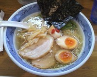 「特選塩らーめん」@らーめん しおの風 本店の写真