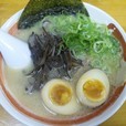 博多とんこつラーメン（味玉トッピング）