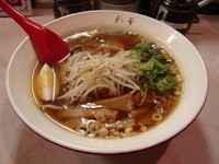 「しょう油ラーメン」@彩華ラーメン 野田阪神店の写真