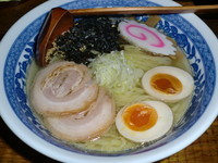 「塩ラーメン　６００円」@しまうまやの写真