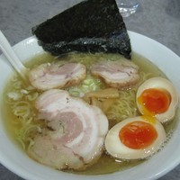 「こはく味玉チャーシュー　960円」@麺屋はる分店 つながり食堂の写真