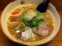 「W味玉ラーメン (750円)」@麺や拓 堀江本店の写真
