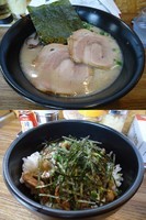 「塩豚骨チャーシュー+ミニチャーシュー丼(￥750+250)」@蜻家 三鷹下連雀店の写真