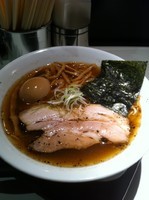 「味玉醤油そば」@SOBAHOUSE金色不如帰の写真