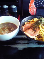 「つけ麺　醤油　中盛り」@極太めん ひでまる 千波店の写真