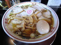 「肉煮干中華そば（大盛）」@肉煮干し中華そば さいころの写真